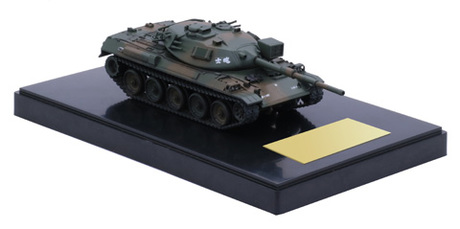 1/76 SWA2EX-1 陸上自衛隊 74式戦車(2両セット) 特別仕様(ディスプレイ用彩色済み台座付き) 