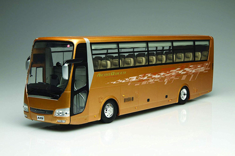 1/32 BUS4 三菱ふそう エアロクイーン スーパーハイデッカー 