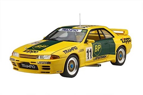 1/12 AXES6 BPオイル・トランピオ・GT-R 