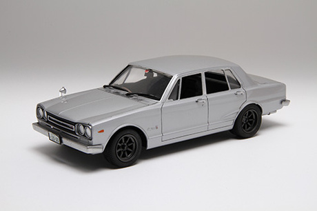 1/24 ID3 SKYLINE 2000GT-R（PGC10）4ドア 1969 