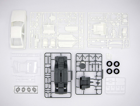 1/24 ID332 トランピオ AE86 レビン '85