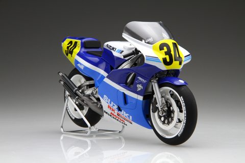 1 12 Bike18 スズキ Rgv G 後期型 Xr 74 Fujimi フジミ模型オンライン販売 1 12 バイクシリーズの通販ならfujimi フジミ模型株式会社fujimi フジミ模型株式会社